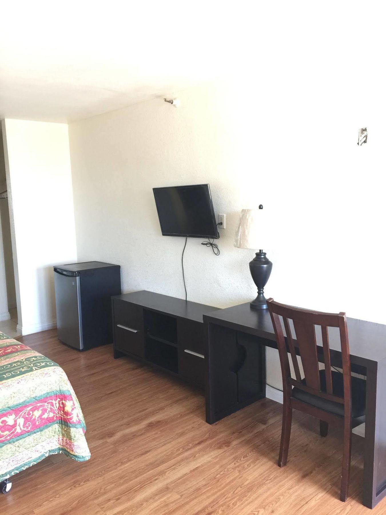 Budget Inn El Monte Exterior foto